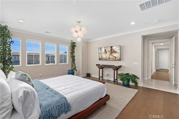 Bedroom, Interior, Pendant Lights, Recessed Lighting, Wood Texture Flooring