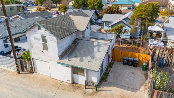 Exterior, Drone