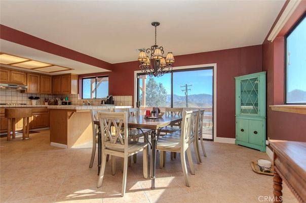 Chandelier, Dining room, Interior, Kitchen