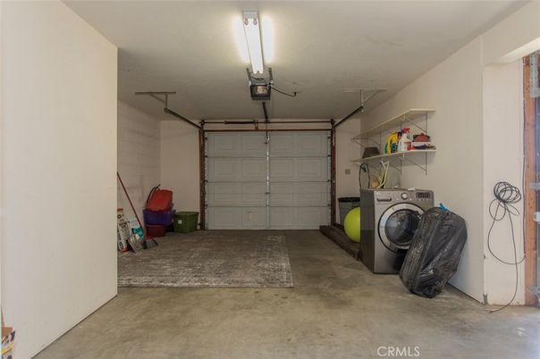 Garage, Interior, Washer