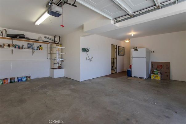 Garage, Interior