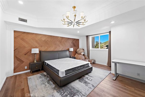 Bedroom, Interior, Pendant Lights, Recessed Lighting, Wood Texture Flooring