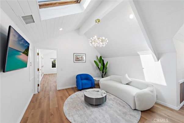 Interior, Pendant Lights, Recessed Lighting, Wood Texture Flooring