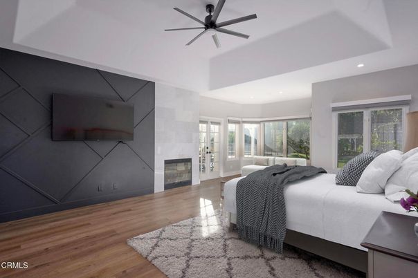 Bedroom, Fireplace, Interior, Recessed Lighting, Wood Texture Flooring