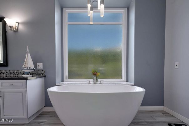 Bathroom, Free Standing Baths, Interior, Wood Texture Flooring
