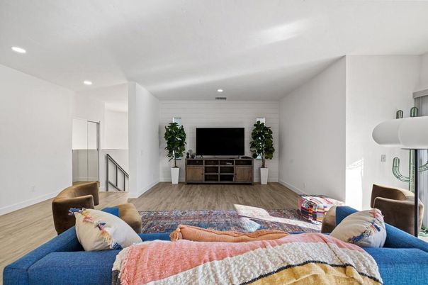 Interior, Living room, Recessed Lighting, Wood Texture Flooring