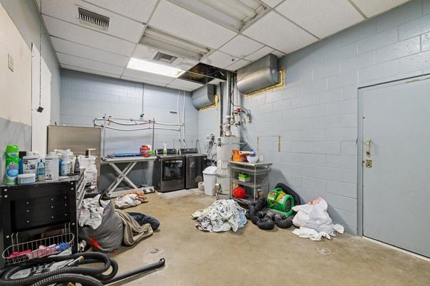 Garage, Interior, Stone Walls