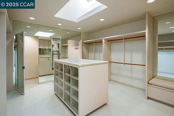 Interior, Recessed Lighting, Walk-in Closets