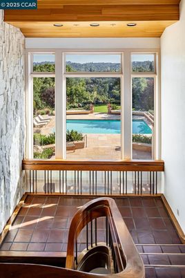 Interior, Pool, Recessed Lighting, Water