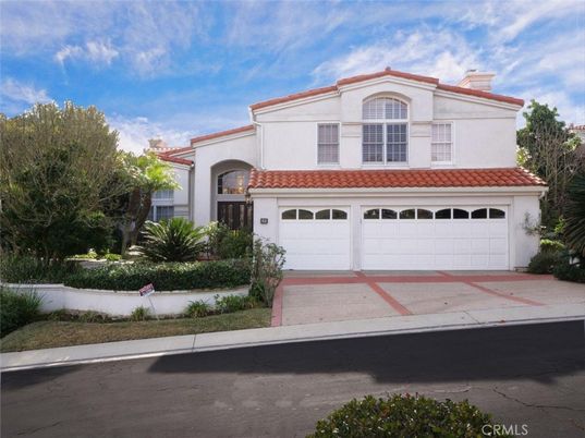 Attached, Exterior, Facade, Spanish Mediterranean