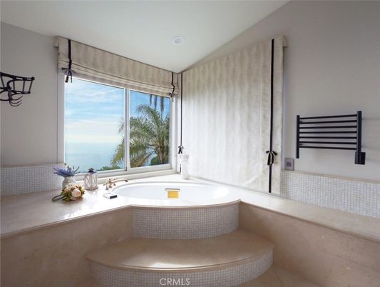Bathroom, Interior, Recessed Lighting, Water