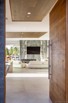 Fireplace, Interior, Recessed Lighting