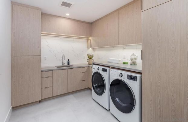 Interior, Recessed Lighting, Washer
