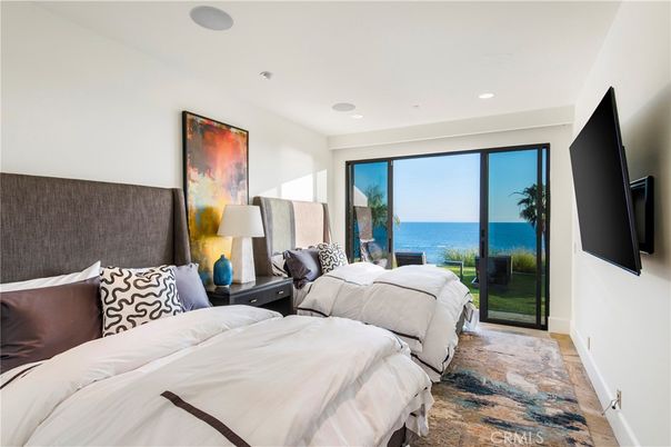 Bedroom, Interior, Recessed Lighting, Water