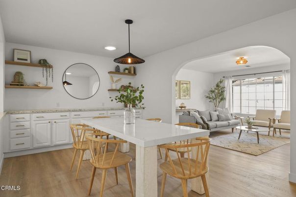Dining room, Interior, Living room, Pendant Lights, Recessed Lighting, Wood Texture Flooring
