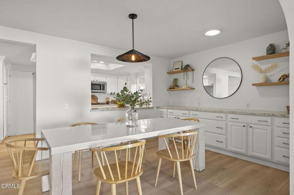 Interior, Kitchen, Pendant Lights, Recessed Lighting, Wood Texture Flooring