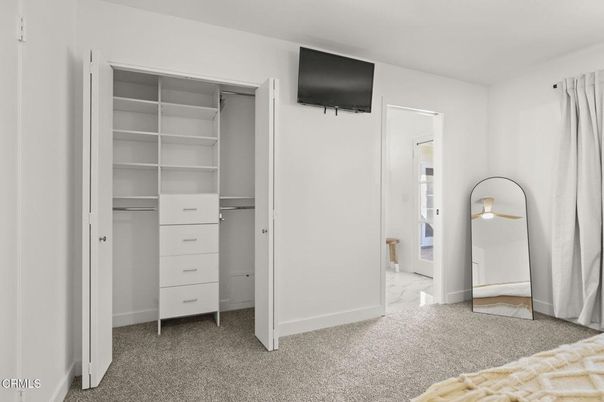 Interior, Walk-in Closets