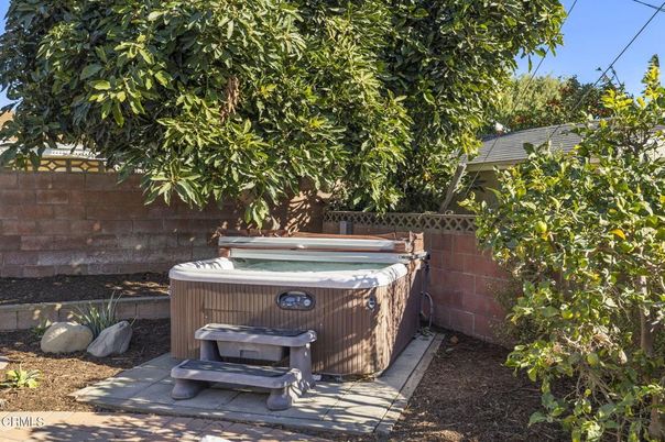 Exterior, Hot Tub