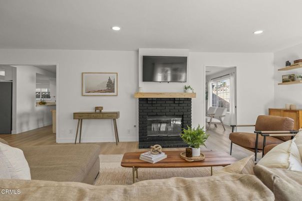 Fireplace, Interior, Living room, Recessed Lighting, Wood Texture Flooring