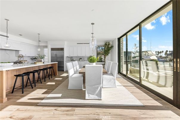 Dining room, Interior, Kitchen, Pendant Lights, Stainless Steel Appliances, Wood Texture Flooring