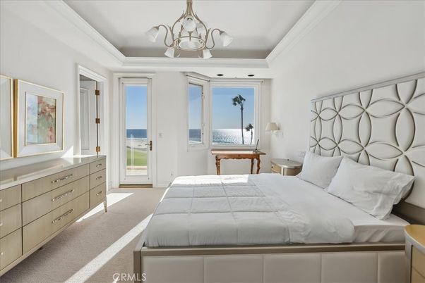 Bedroom, Chandelier, Interior, Water