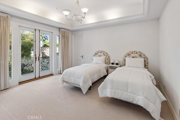 Bedroom, Chandelier, Interior