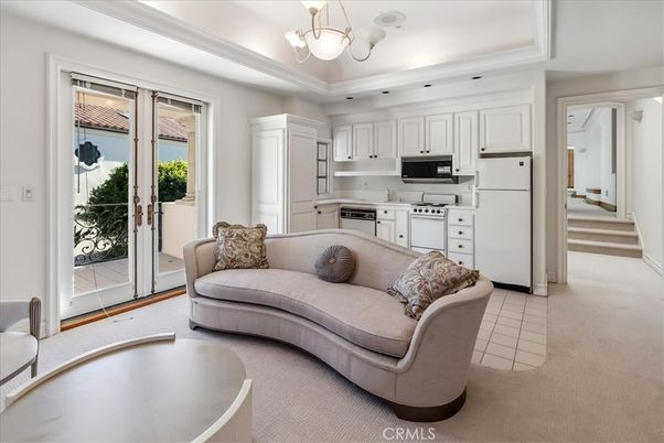 Interior, Kitchen, Living room, Pendant Lights, Recessed Lighting