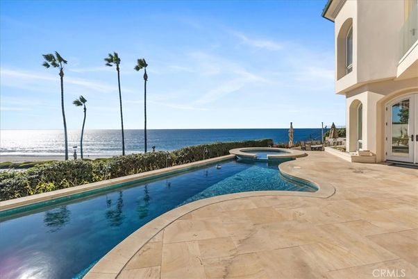 Exterior, Pool, Water