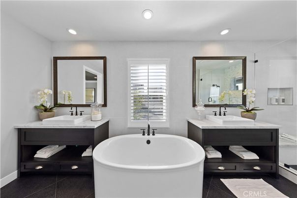 Bathroom, Dual Sink Vanities, Free Standing Baths, Interior, Recessed Lighting