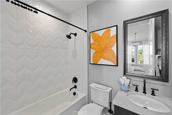 Bathroom, Interior, Pendant Lights
