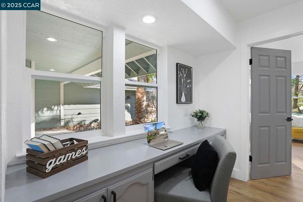 Home Office, Interior, Recessed Lighting, Wood Texture Flooring