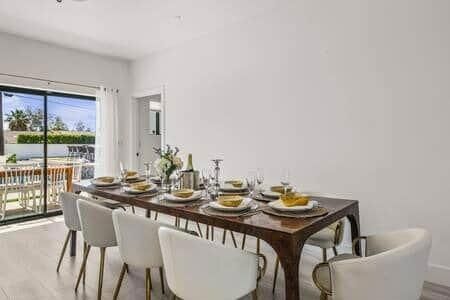 Dining room, Interior, Wood Texture Flooring