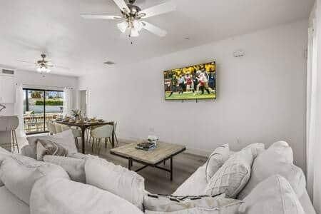 Dining room, Interior, Living room, Wood Texture Flooring