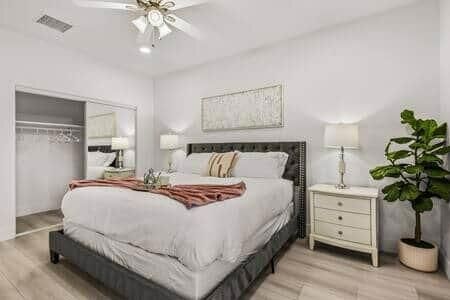 Bedroom, Interior, Recessed Lighting, Wood Texture Flooring