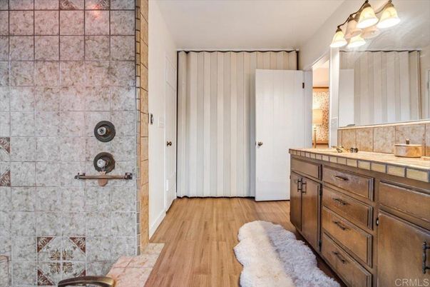 Bathroom, Interior, Tile Countertops, Wood Texture Flooring