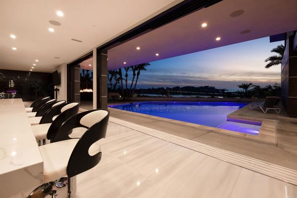 Interior, Pool, Recessed Lighting