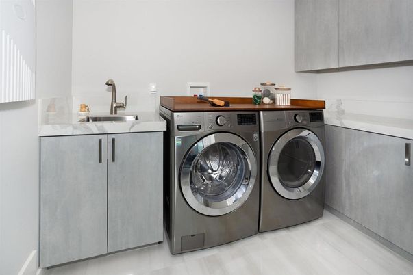 Interior, Washer