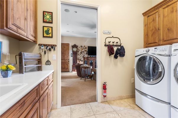 Interior, Recessed Lighting, Washer