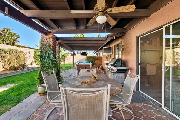 Exterior, Hot Tub