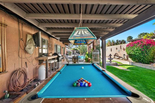 Billiard Table, Exterior, Game Room