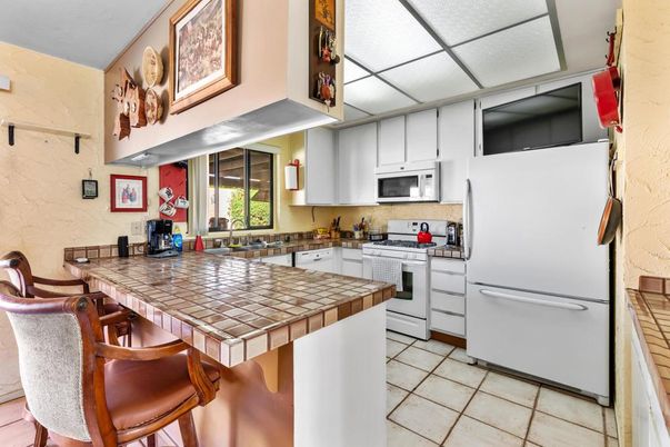 Interior, Kitchen, Tile Countertops