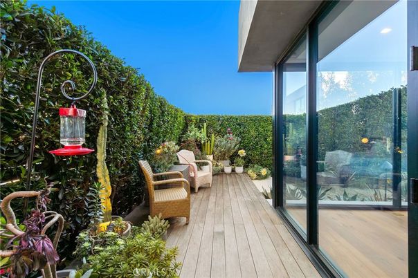 Exterior, Wood Texture Flooring