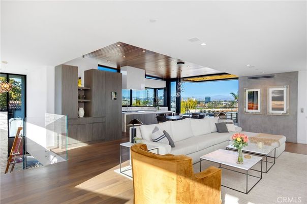 Dining room, Interior, Living room, Pendant Lights, Recessed Lighting, Wooden Ceilings, Wood Texture Flooring