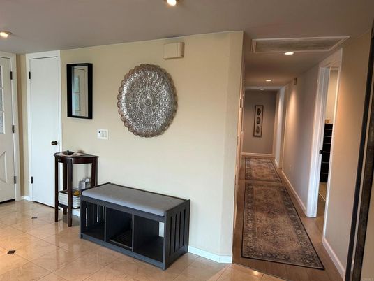 Interior, Recessed Lighting
