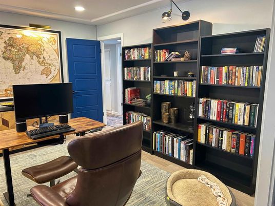 Home Office, Interior, Recessed Lighting, Wood Texture Flooring