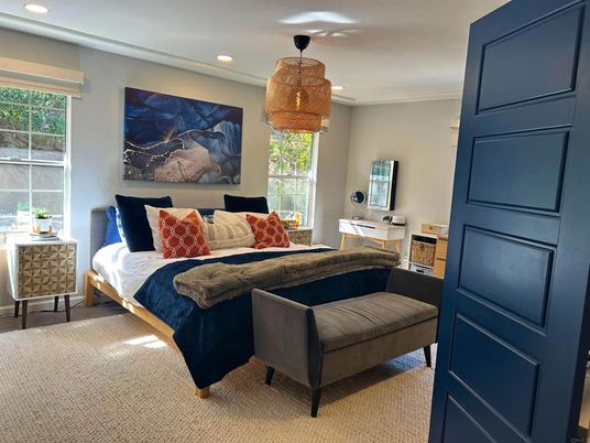 Bedroom, Interior, Living room, Pendant Lights, Recessed Lighting
