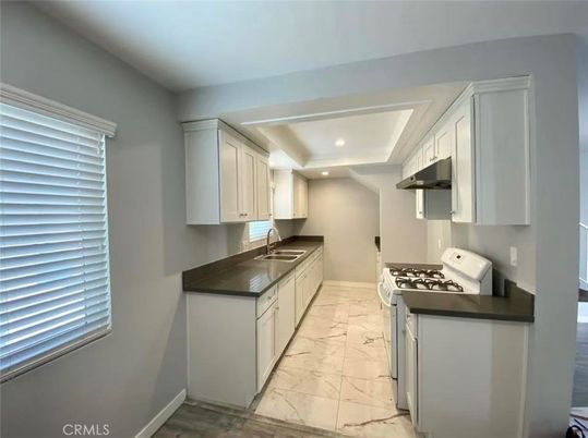 Interior, Kitchen, Marble, Recessed Lighting