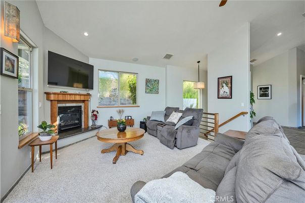 Fireplace, Interior, Living room, Pendant Lights, Recessed Lighting
