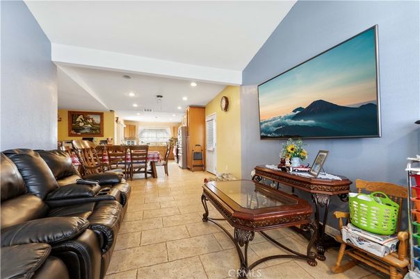 Dining room, Interior, Living room, Recessed Lighting