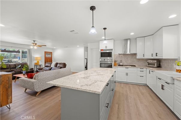 Interior, Kitchen, Living room, Pendant Lights, Recessed Lighting, Stainless Steel Appliances, Wood Texture Flooring